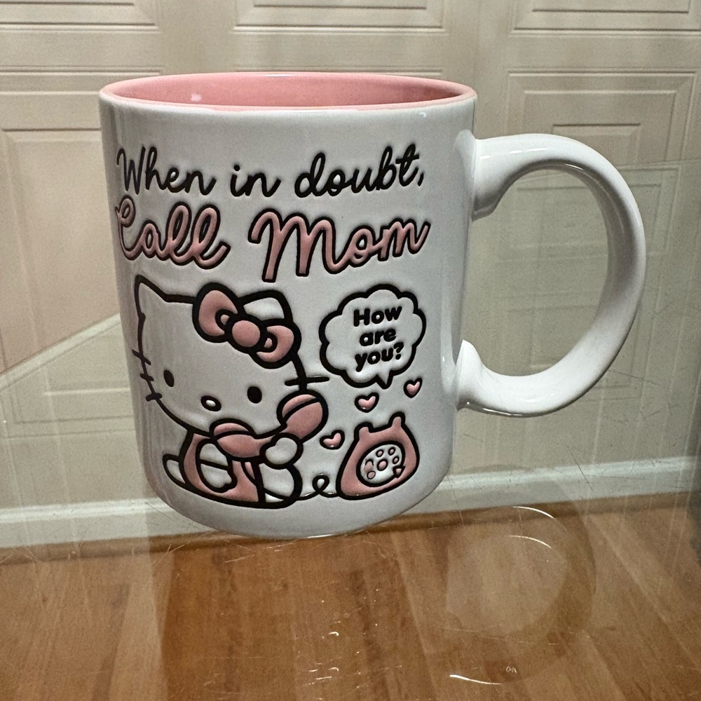Hello Kitty  “When In Doubt Call Mom”  20oz Coffee Mug Kawaii Anime Cute Pink